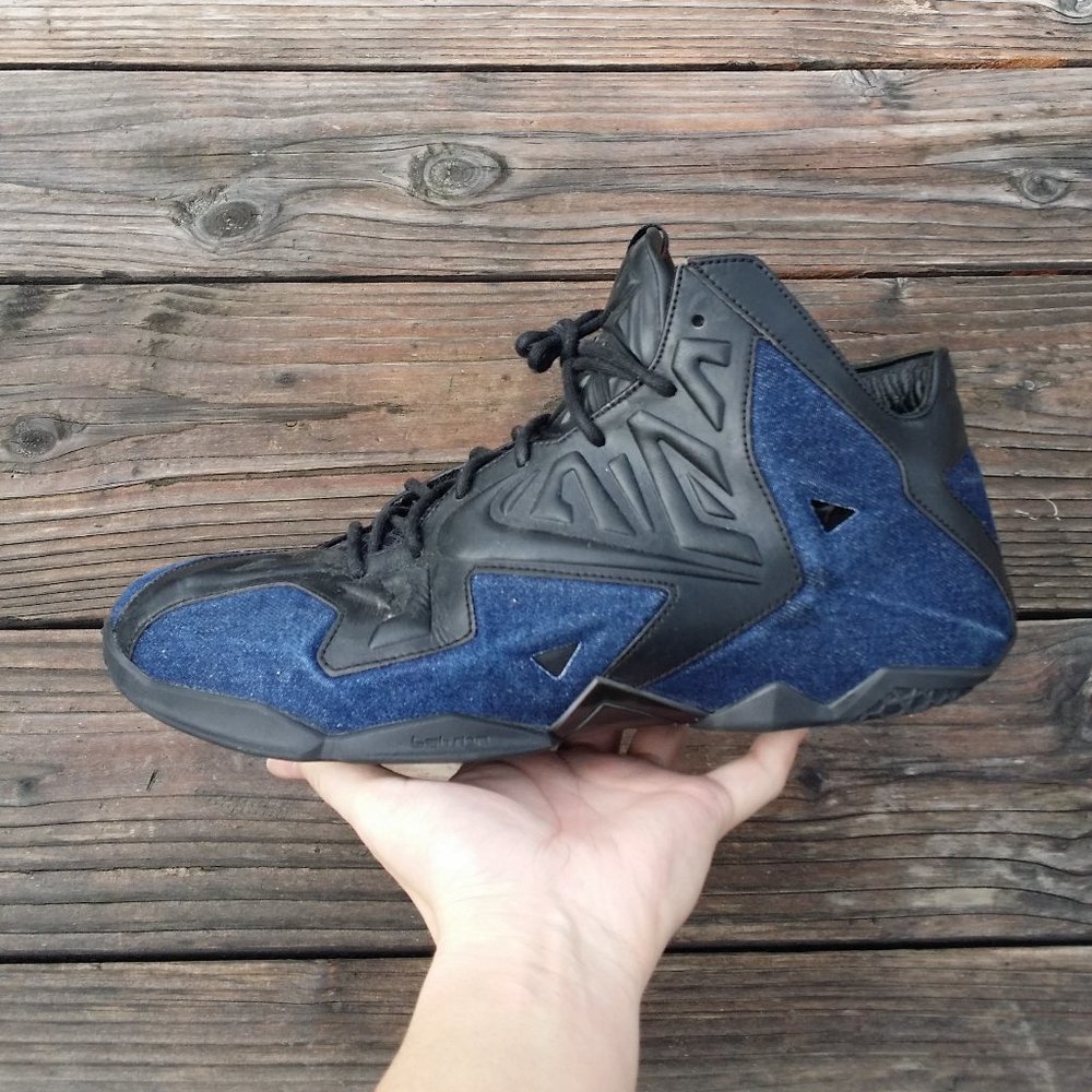 Men Nike LeBron James 11 EXT Denim QS QuickStrike Basketball Sneakers